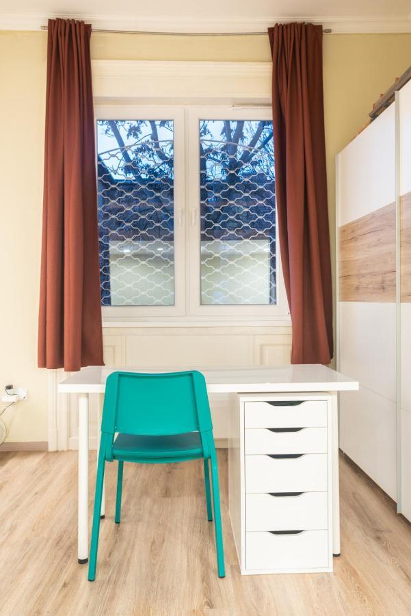 Cozy & Quiet Apartment Near Kiraly Street Free Parking, Ac, Perfect For 4 Guests! Budapest Exterior photo