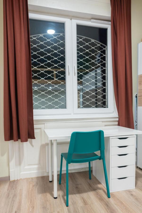 Cozy & Quiet Apartment Near Kiraly Street Free Parking, Ac, Perfect For 4 Guests! Budapest Exterior photo